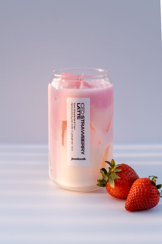 ICED STRAWBERRY LATTE CANDLE