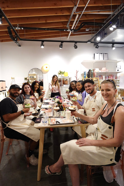 Cocktail Candle Workshop – Handcrafted Drink with Snacks included