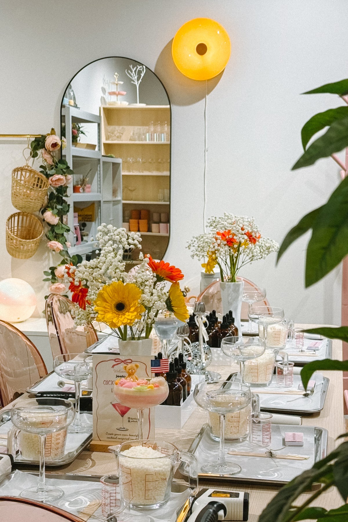 Ice Cream Candle Workshop – Handcrafted Drink with Snacks included