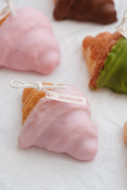 CROISSANT CANDLE