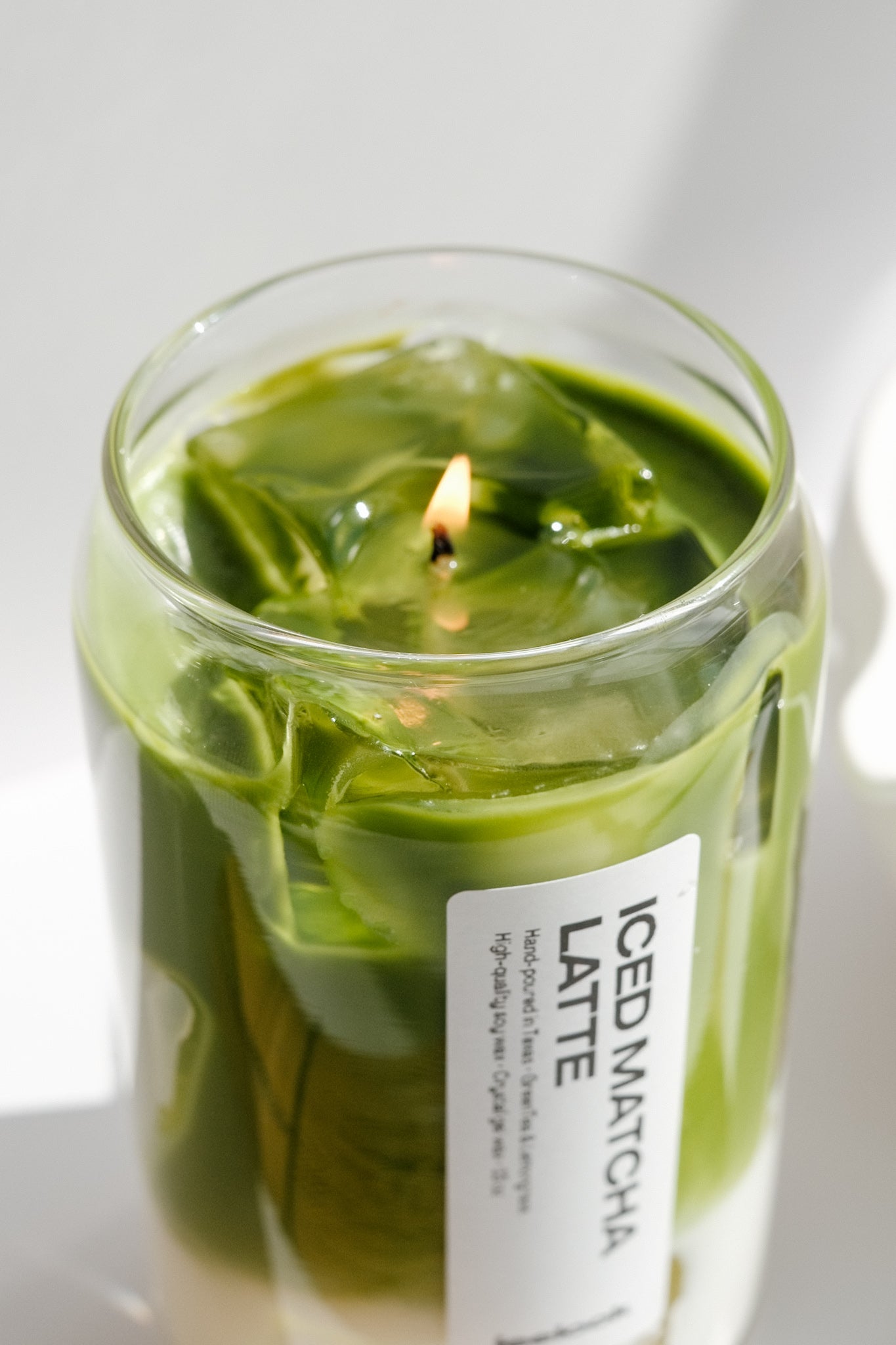 The Art of Making Realistic Café-Inspired Candles