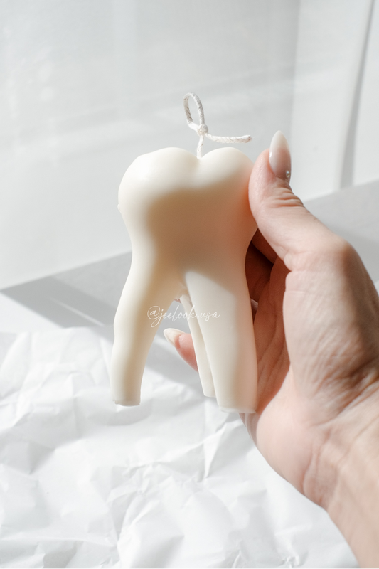 TOOTH CANDLE
