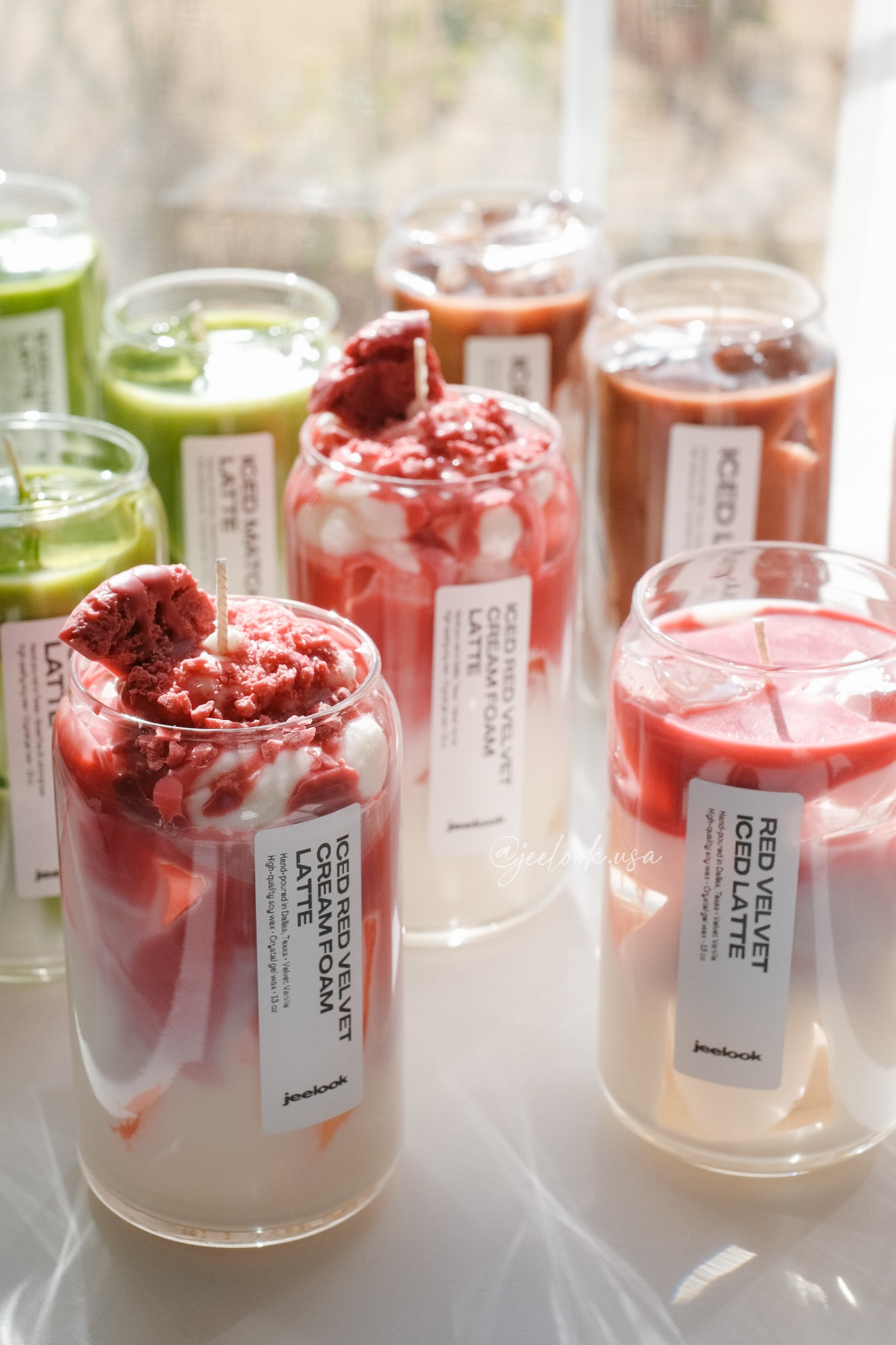 ICED RED VELVET LATTE CANDLE